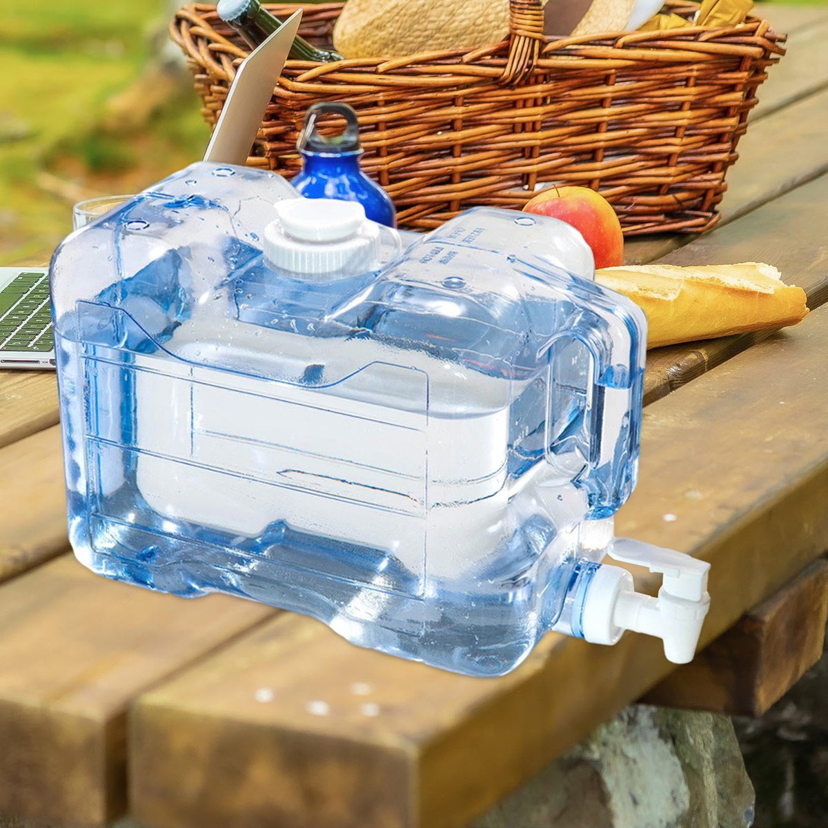 5.7L Portable Water Container with Lid and Handle A31224