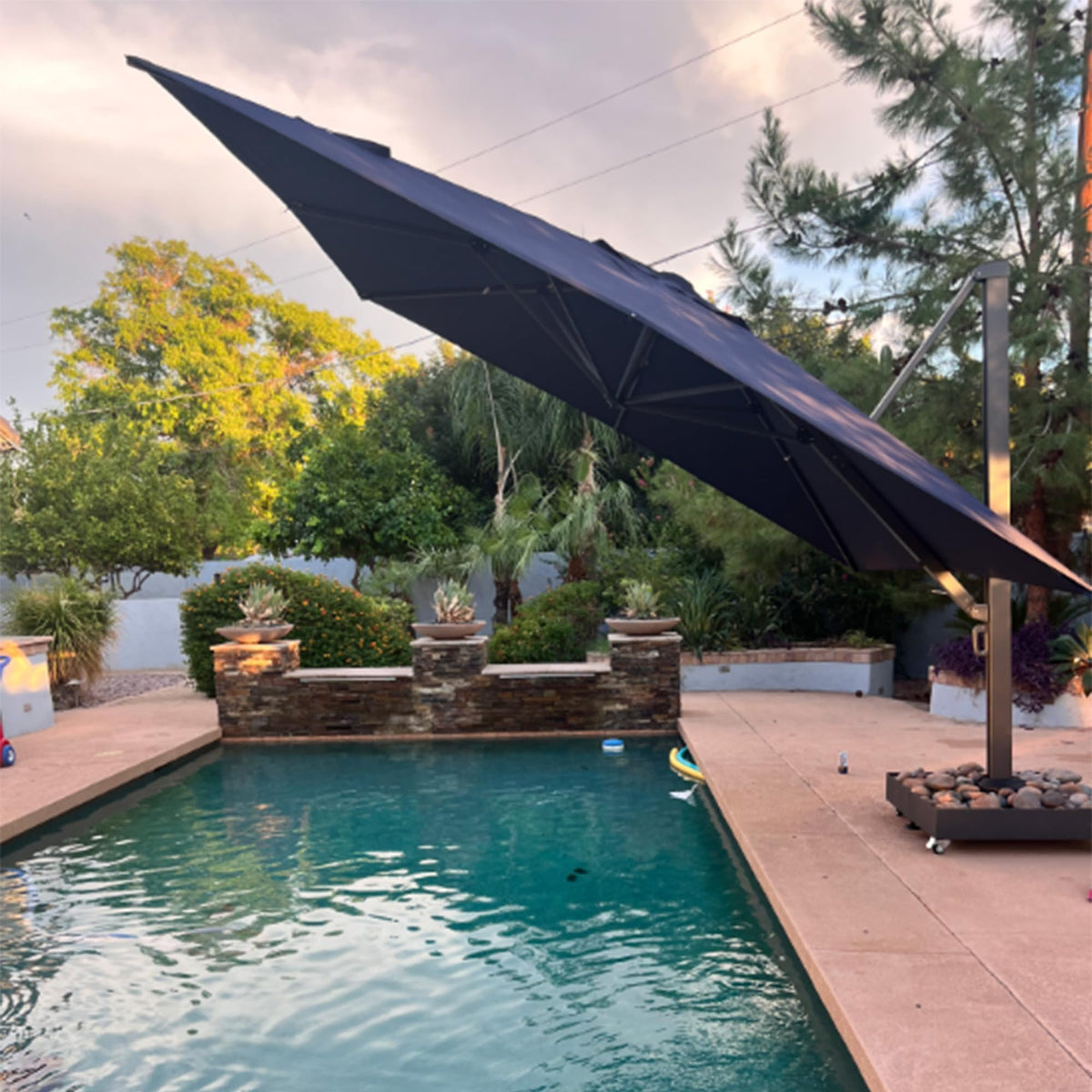 13' X 13' Navy Blue Cantilever Patio Umbrella L878